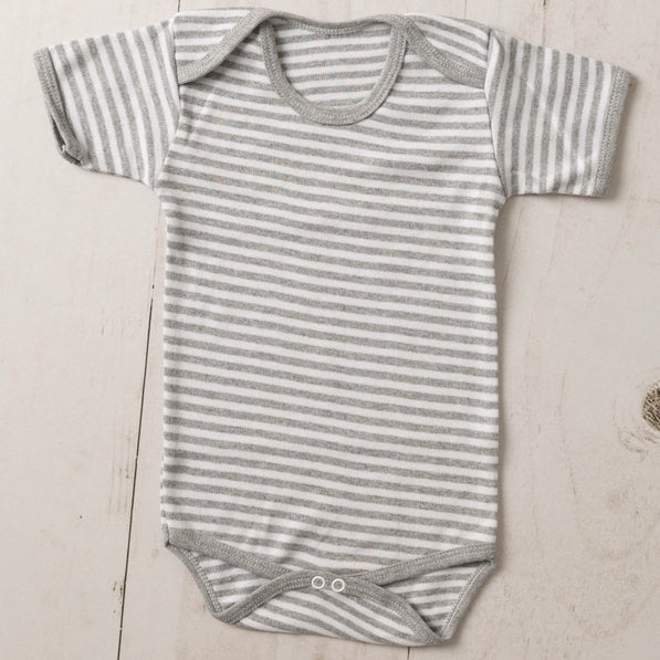Body Bebê Manga Curta RN/P/M/G Listrado Suedine 100% Algodão